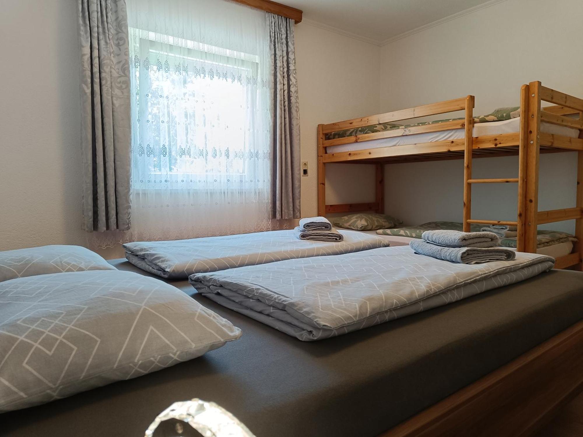 Ella Ferienwohnung Arnoldstein Esterno foto